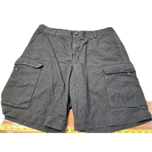 CHAPS DARK GREEN GRAY CARGO SHORTS SIZE 38 - Picture 1 of 4